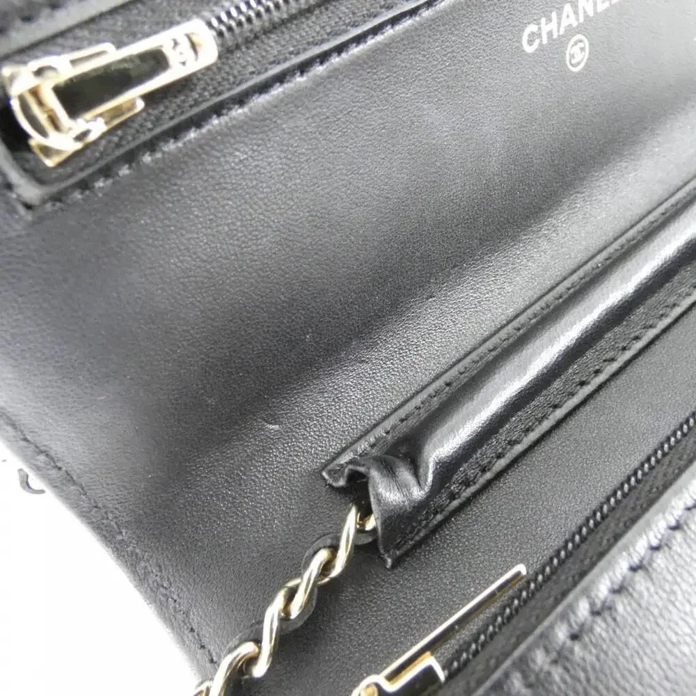 CHANEL Authentic Black Wallet